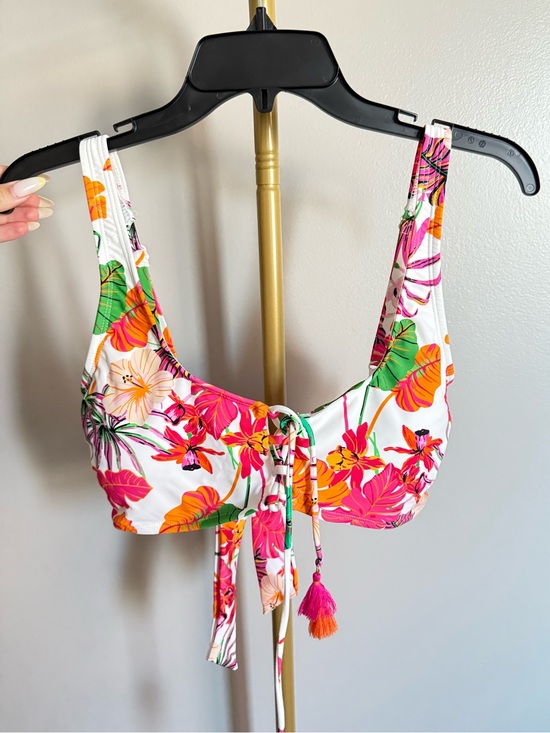 Bermuda babe Other - NWT Bermuda Babe Tropical Lace-Up Bikini Top – Size L